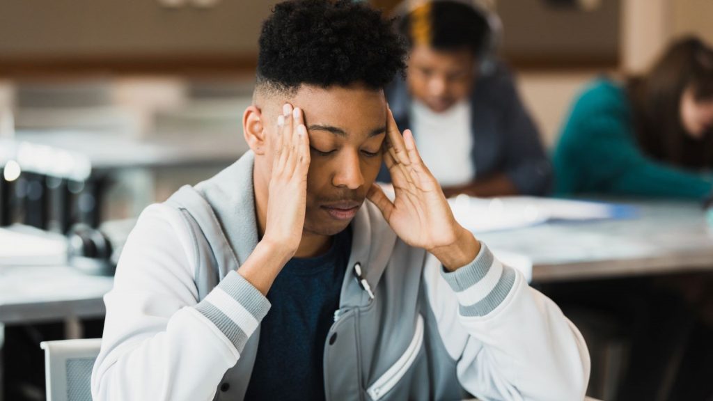 What are the symptoms of a panic attack and anxiety? What does it mean when my heart rate is faster and noises seem louder when I’m stressed?